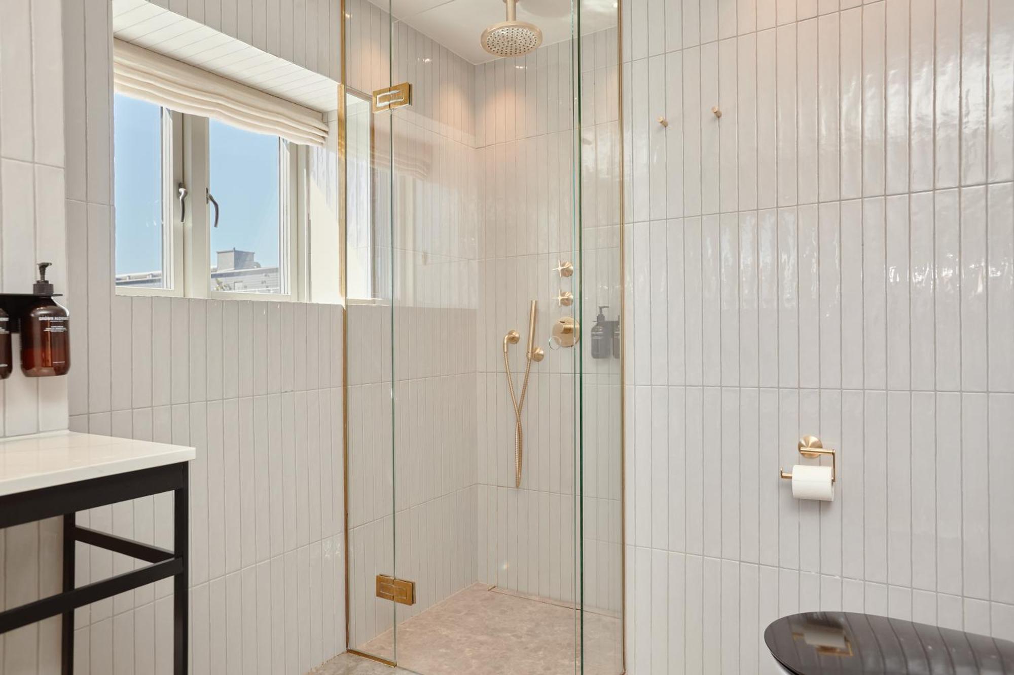Signature Suite