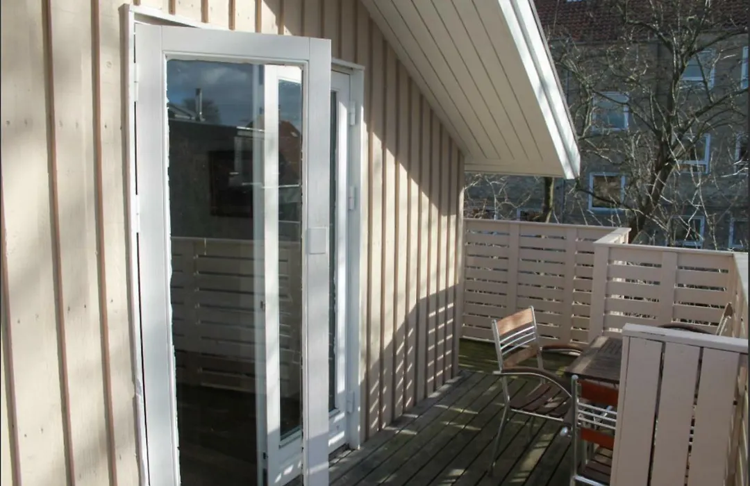 Lavilla Guesthouse-1